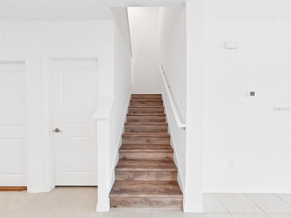 For Sale: $488,900 (5 beds, 2 baths, 2896 Square Feet)