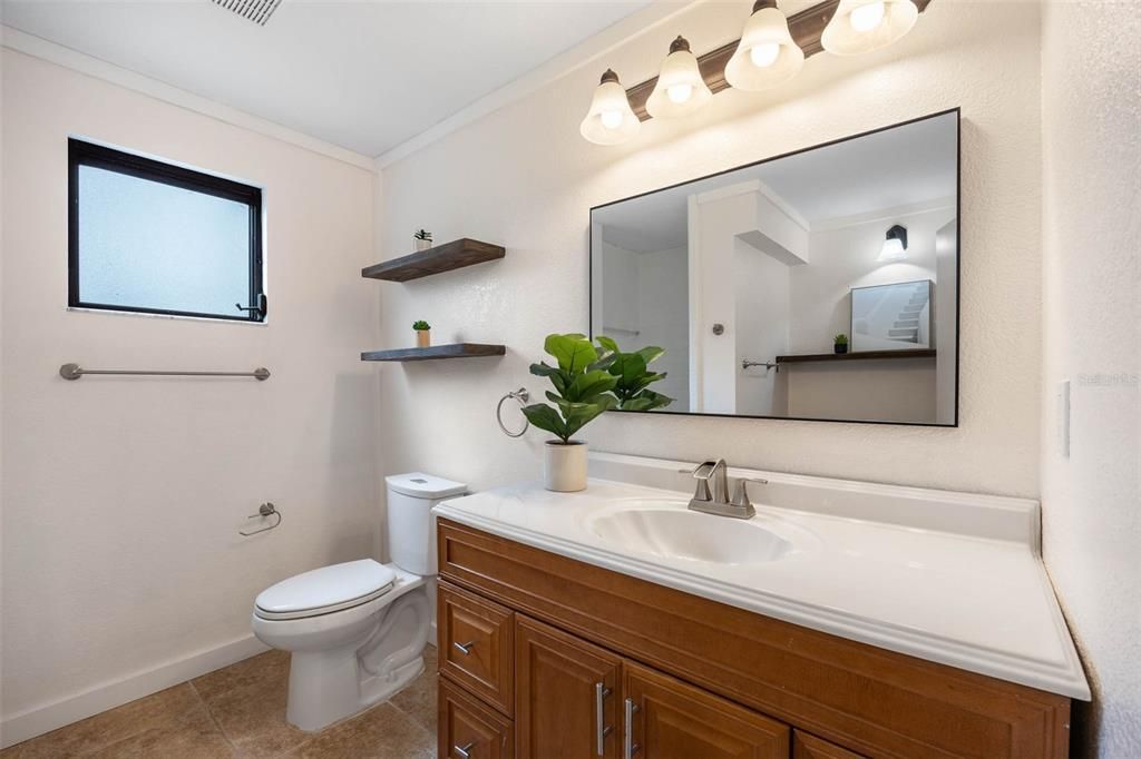 For Rent: $3,400 (3 beds, 2 baths, 1539 Square Feet)