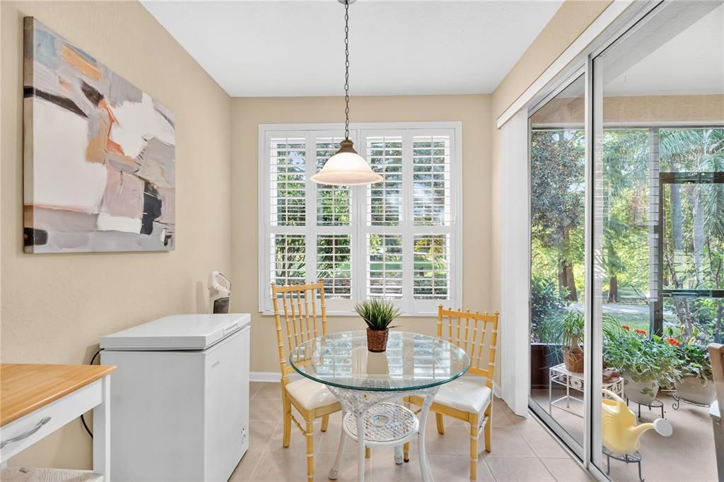 For Sale: $294,900 (3 beds, 2 baths, 1438 Square Feet)