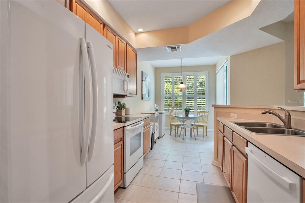 For Sale: $294,900 (3 beds, 2 baths, 1438 Square Feet)