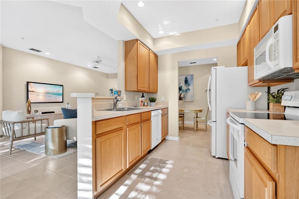 For Sale: $294,900 (3 beds, 2 baths, 1438 Square Feet)