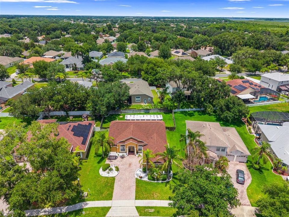 For Sale: $399,900 (4 beds, 2 baths, 2233 Square Feet)