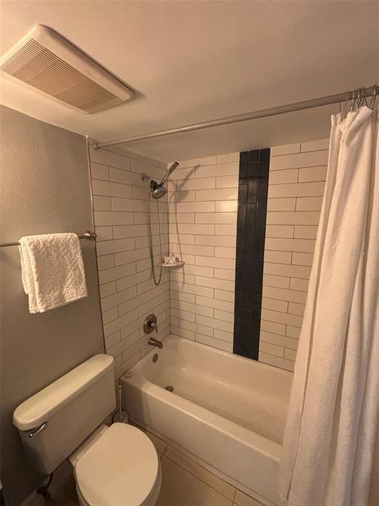 En Renta: $1,750 (3 camas, 2 baños, 1281 Pies cuadrados)