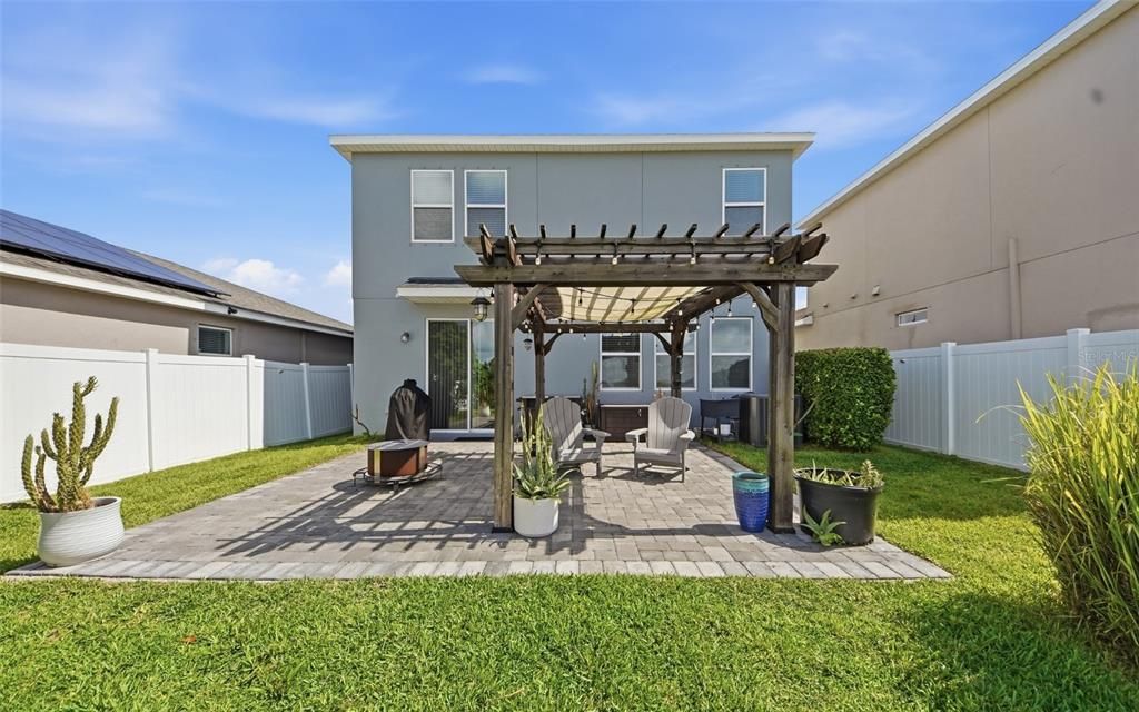 En Venta: $370,000 (3 camas, 2 baños, 2014 Pies cuadrados)