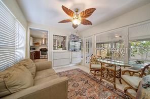 For Sale: $749,900 (2 beds, 1 baths, 1238 Square Feet)