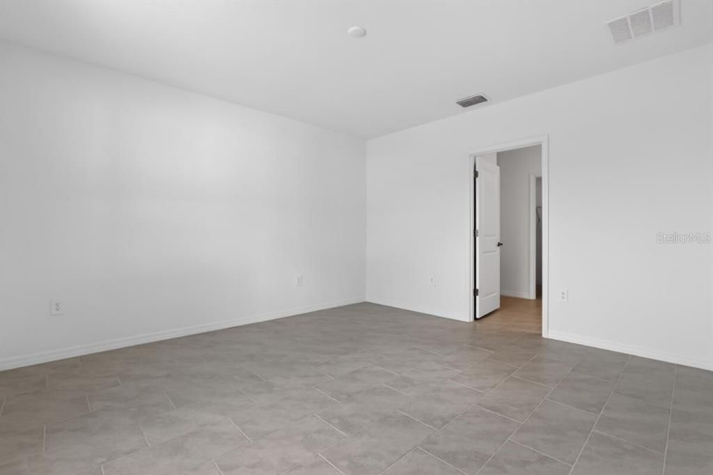 For Sale: $423,860 (3 beds, 2 baths, 1521 Square Feet)