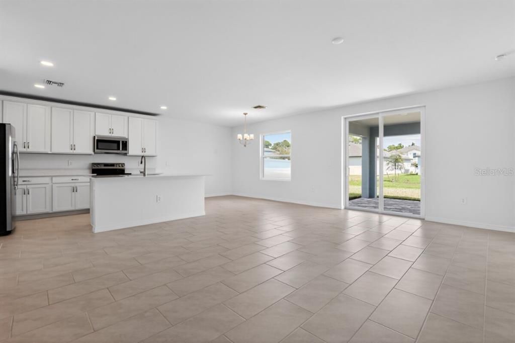 For Sale: $423,860 (3 beds, 2 baths, 1521 Square Feet)