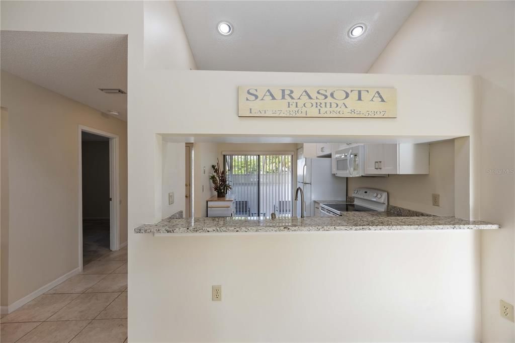 For Rent: $2,250 (2 beds, 2 baths, 1080 Square Feet)
