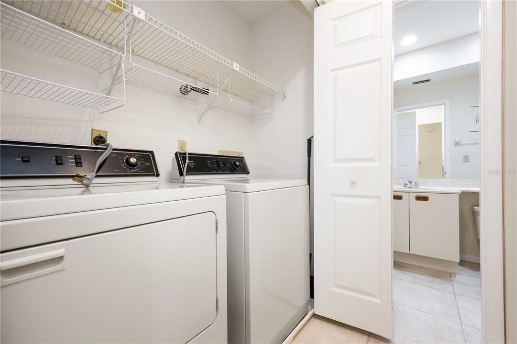 For Rent: $2,250 (2 beds, 2 baths, 1080 Square Feet)