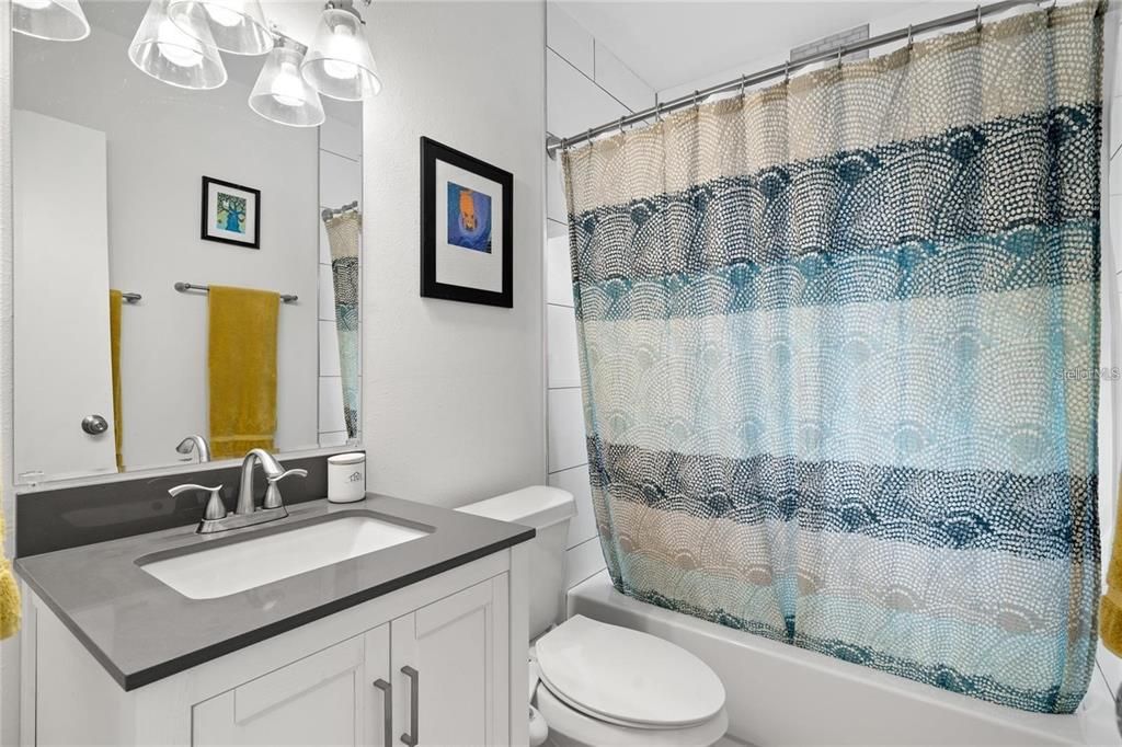 For Rent: $3,500 (4 beds, 2 baths, 1686 Square Feet)