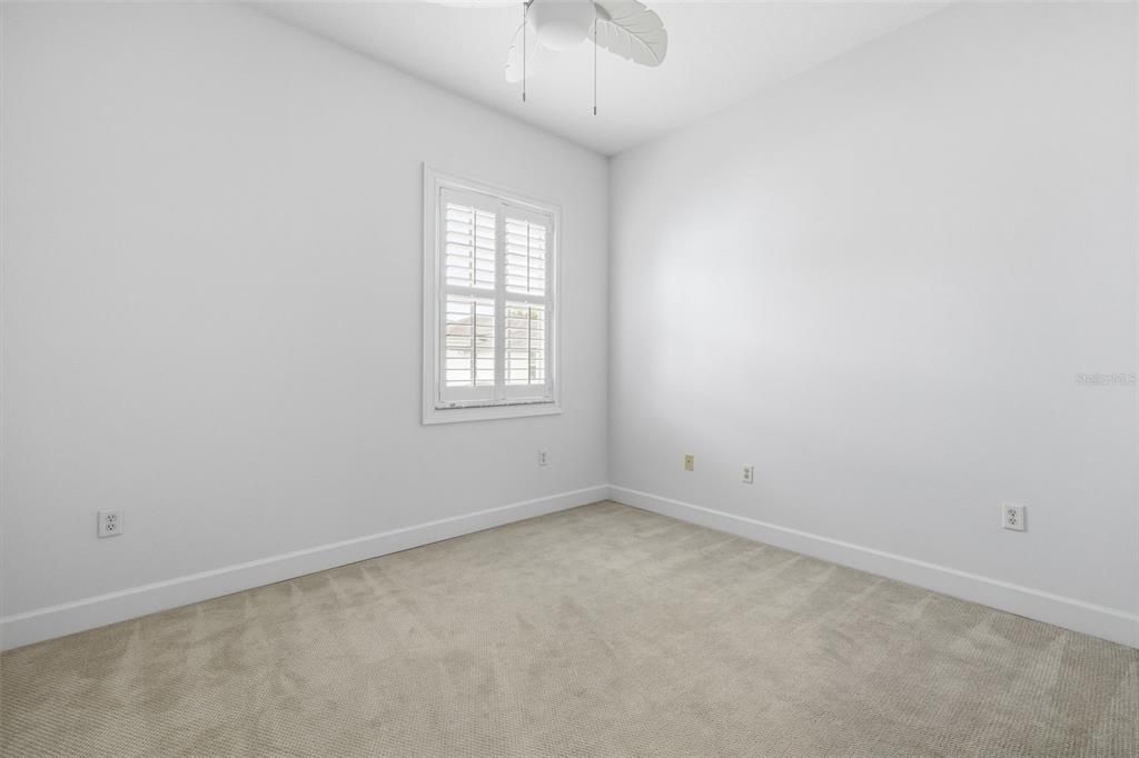 For Sale: $365,000 (3 beds, 2 baths, 2355 Square Feet)