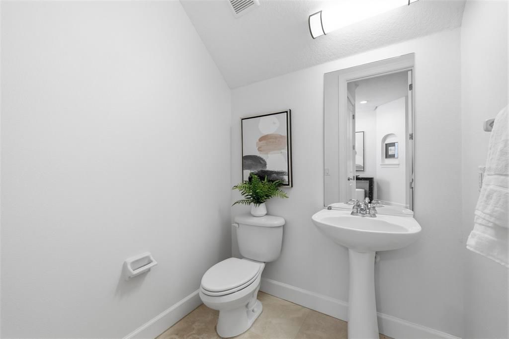 For Sale: $365,000 (3 beds, 2 baths, 2355 Square Feet)