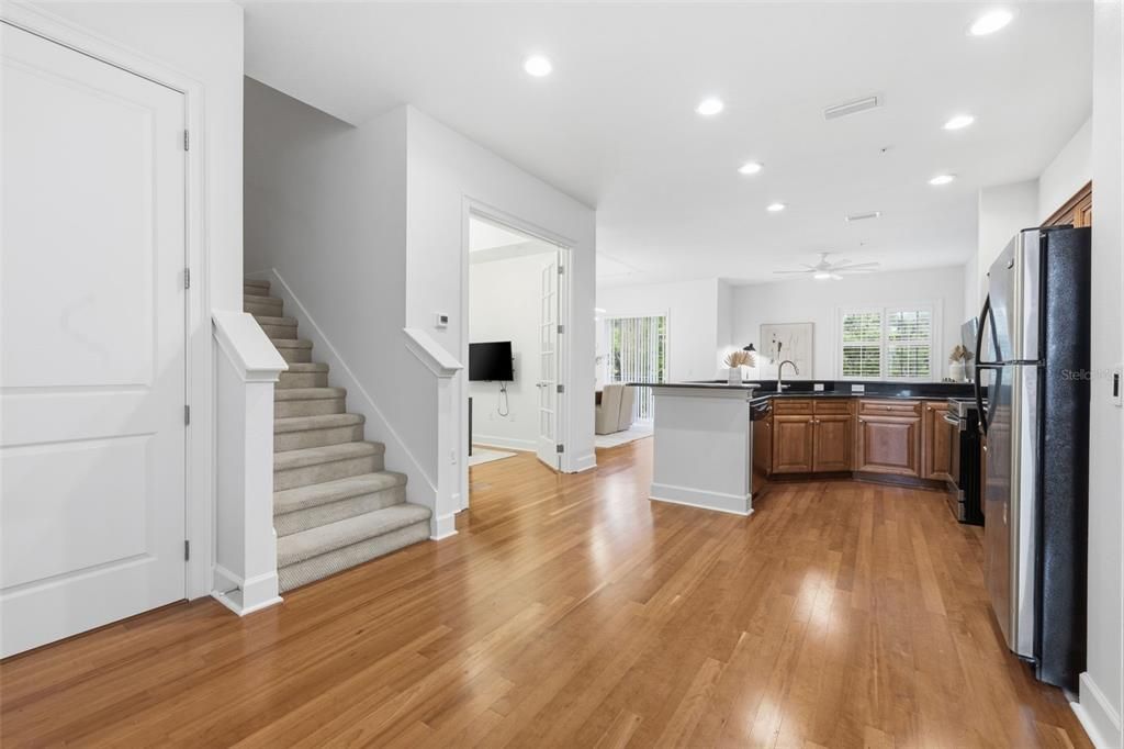For Sale: $365,000 (3 beds, 2 baths, 2355 Square Feet)