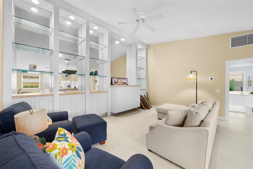 For Sale: $439,000 (2 beds, 2 baths, 1680 Square Feet)