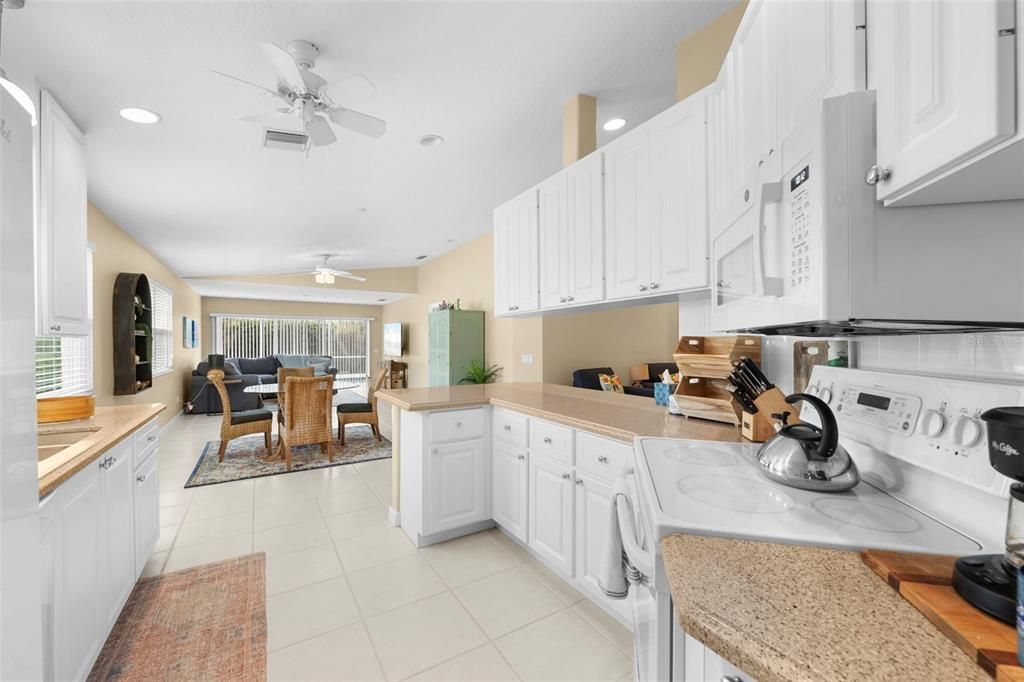 For Sale: $439,000 (2 beds, 2 baths, 1680 Square Feet)
