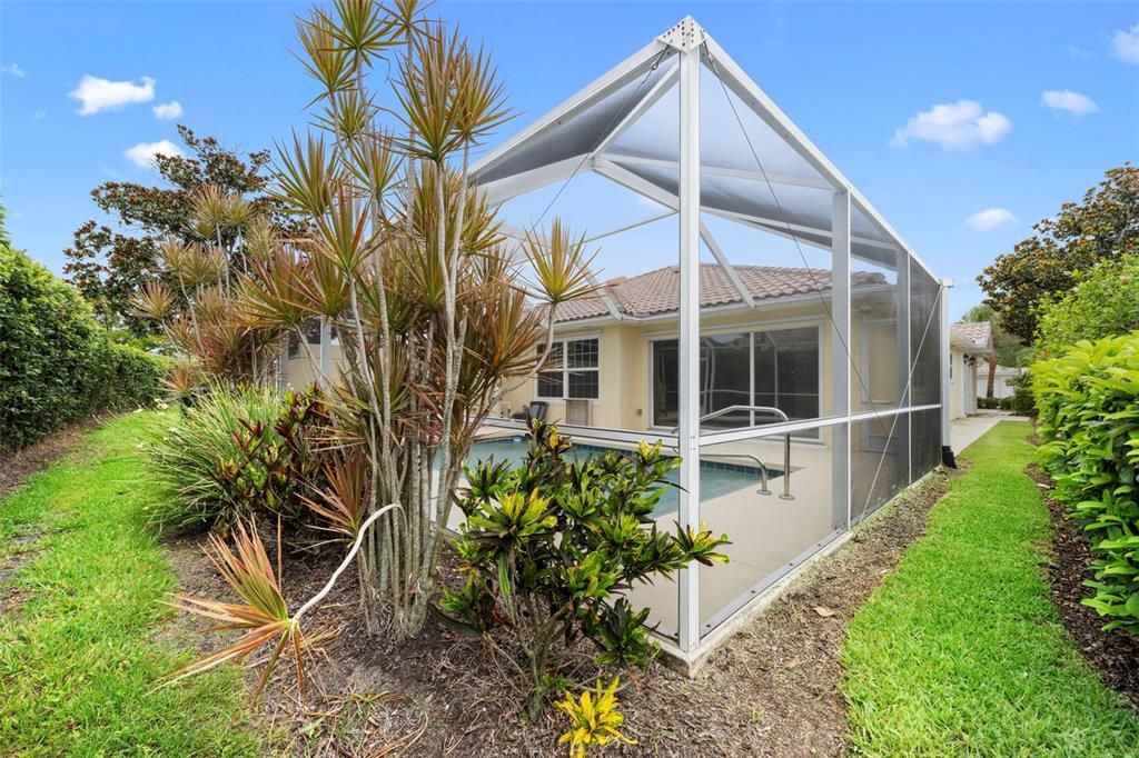 For Sale: $439,000 (2 beds, 2 baths, 1680 Square Feet)