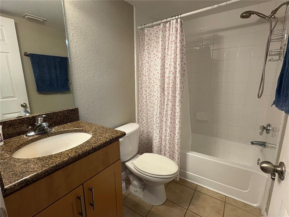 For Rent: $2,150 (2 beds, 2 baths, 1080 Square Feet)