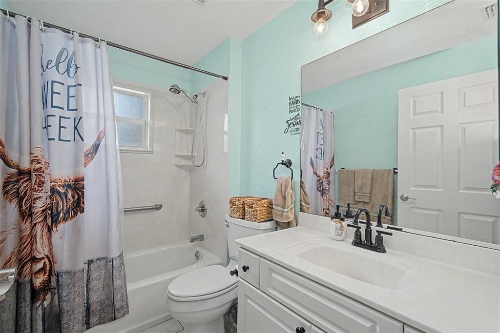 En Venta: $314,900 (3 camas, 2 baños, 1392 Pies cuadrados)