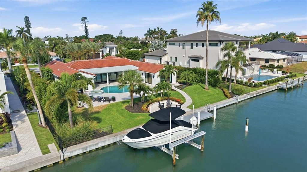 For Sale: $4,850,000 (4 beds, 4 baths, 2846 Square Feet)