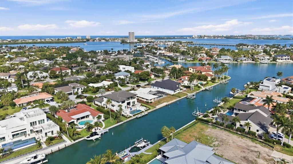For Sale: $4,850,000 (4 beds, 4 baths, 2846 Square Feet)