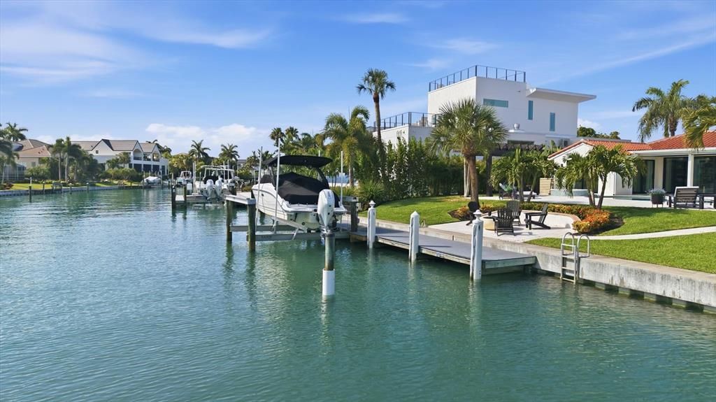 For Sale: $4,850,000 (4 beds, 4 baths, 2846 Square Feet)