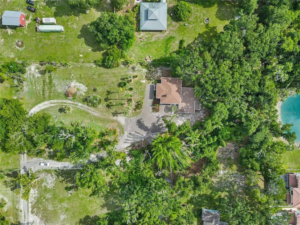 На продажу: $675,000 (4 спален, 2 ванн, 1922 Квадратных фут)