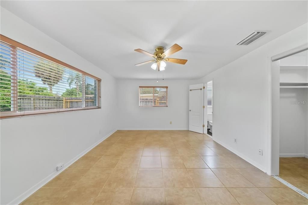 For Rent: $2,800 (3 beds, 2 baths, 1531 Square Feet)