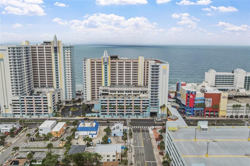 En Venta: $375,000 (1 camas, 1 baños, 751 Pies cuadrados)