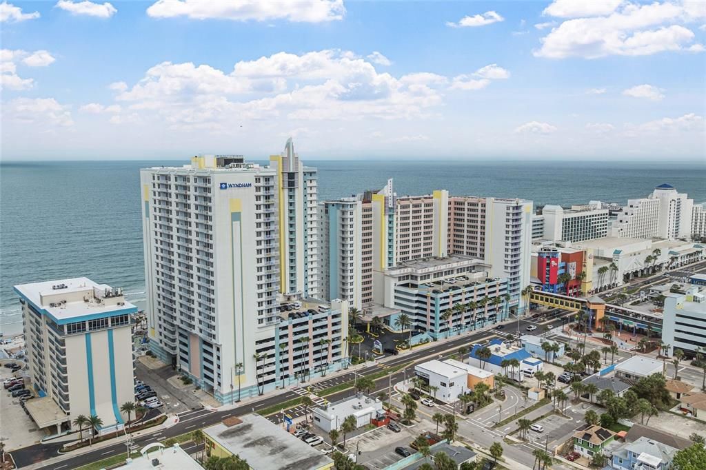 En Venta: $375,000 (1 camas, 1 baños, 751 Pies cuadrados)