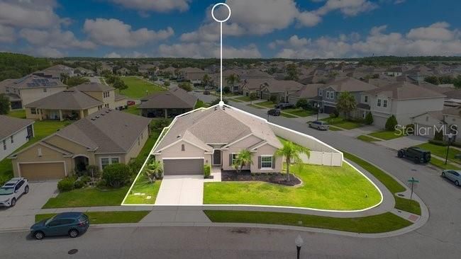 На продажу: $529,900 (3 спален, 2 ванн, 2462 Квадратных фут)