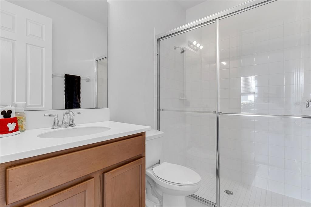 En Venta: $650,000 (4 camas, 4 baños, 2921 Pies cuadrados)