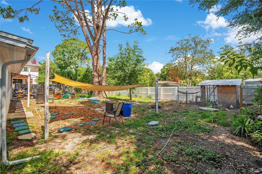 На продажу: $265,000 (2 спален, 1 ванн, 1552 Квадратных фут)