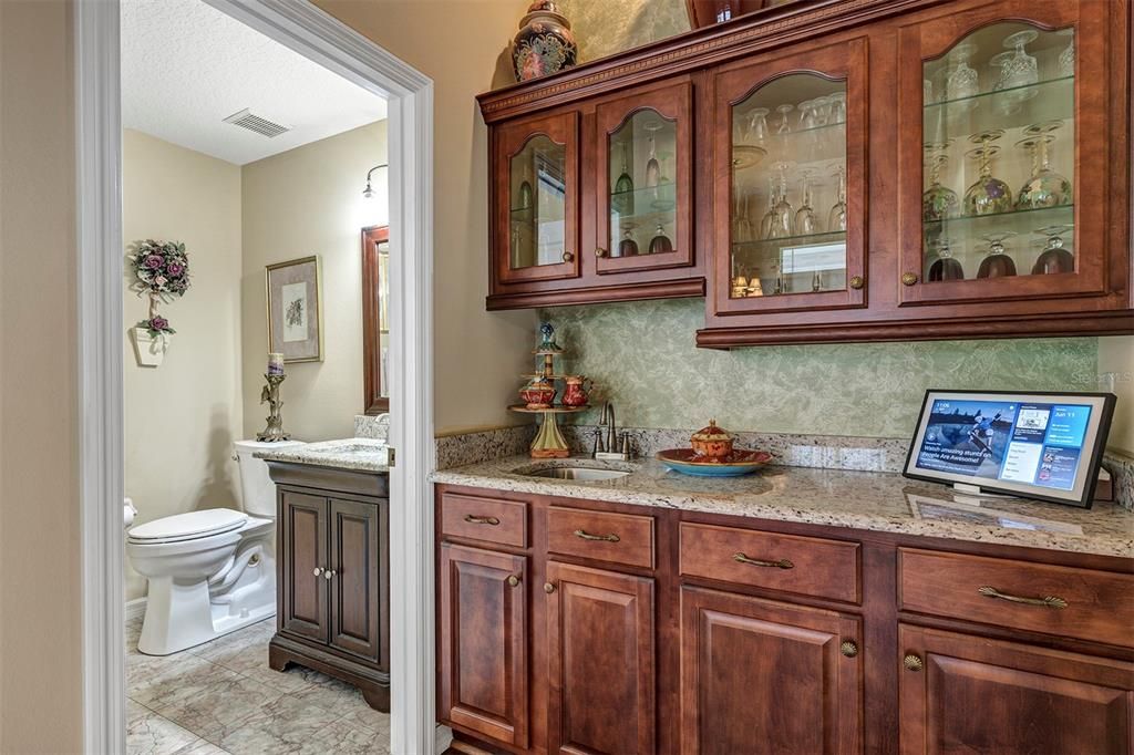 For Sale: $434,900 (3 beds, 2 baths, 2543 Square Feet)
