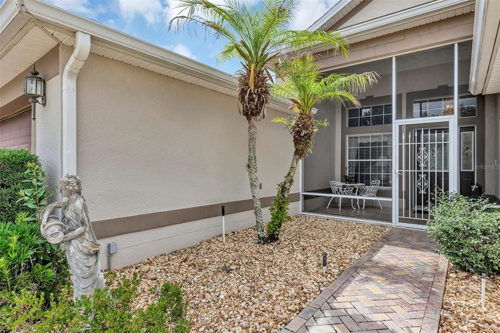 For Sale: $434,900 (3 beds, 2 baths, 2543 Square Feet)