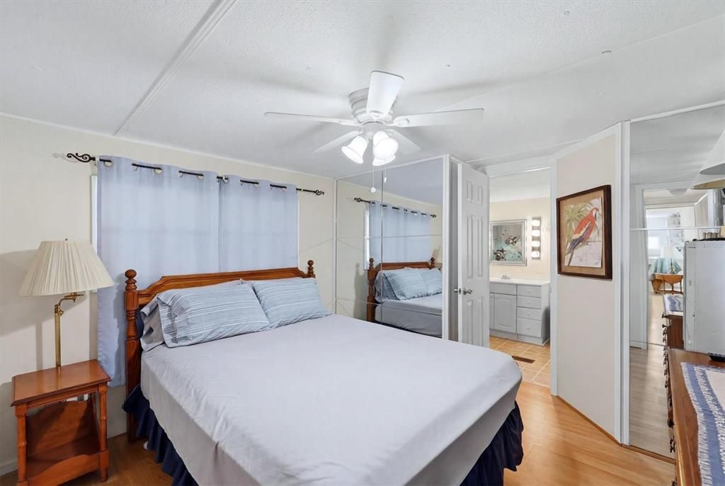 For Sale: $84,900 (2 beds, 1 baths, 684 Square Feet)