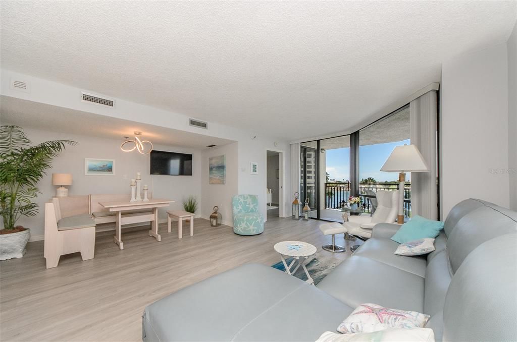 For Rent: $2,900 (2 beds, 2 baths, 1150 Square Feet)
