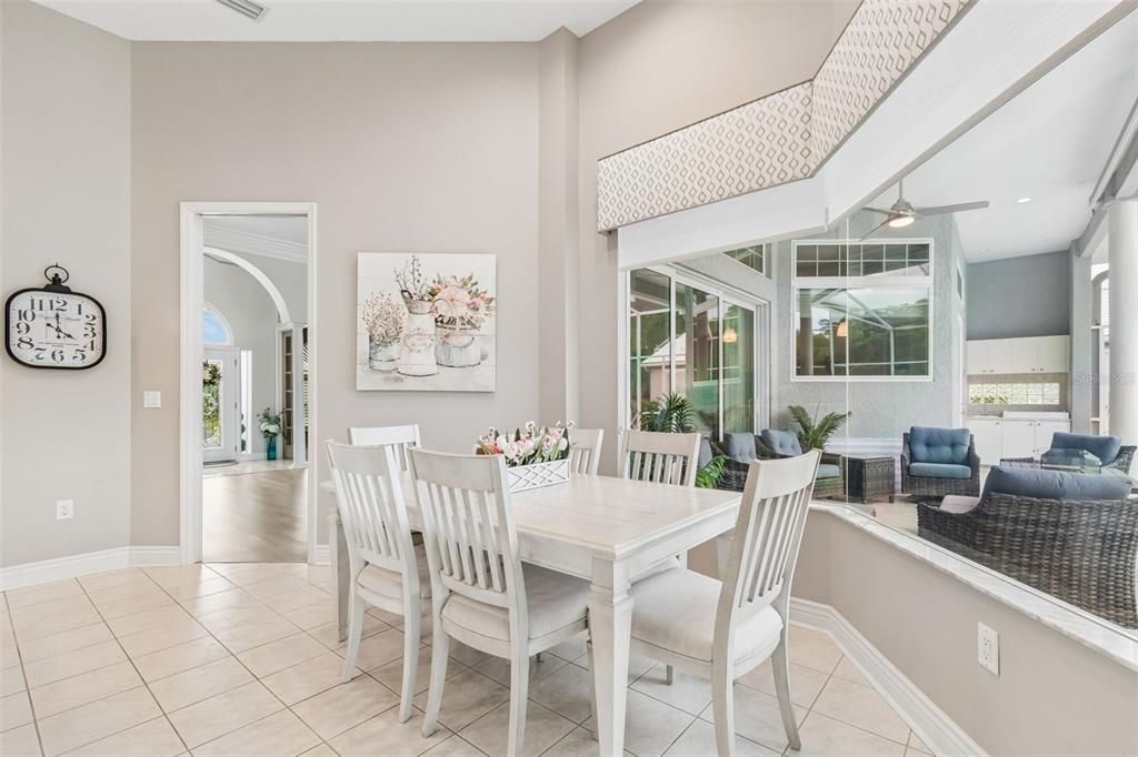 En Venta: $949,900 (4 camas, 3 baños, 3462 Pies cuadrados)