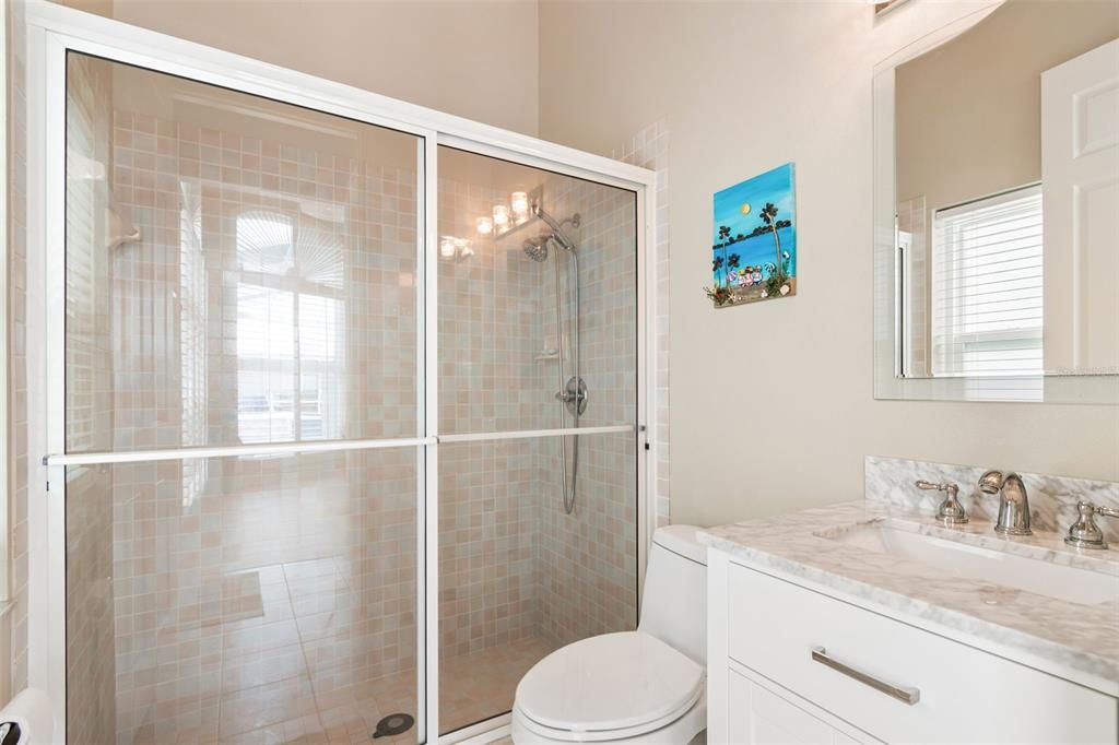 En Venta: $949,900 (4 camas, 3 baños, 3462 Pies cuadrados)