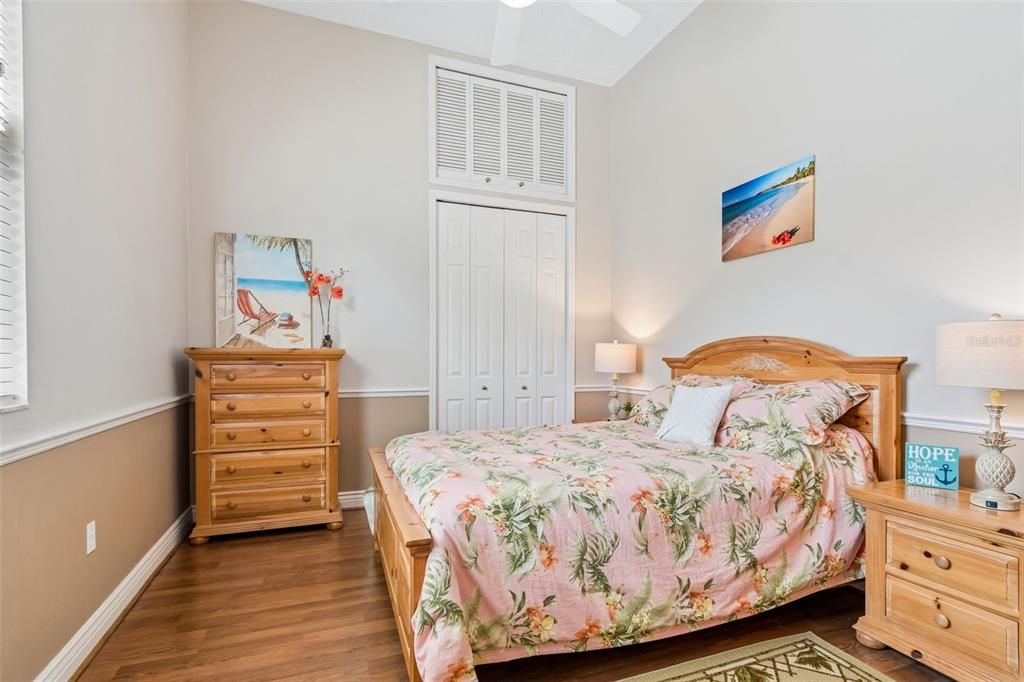 En Venta: $949,900 (4 camas, 3 baños, 3462 Pies cuadrados)