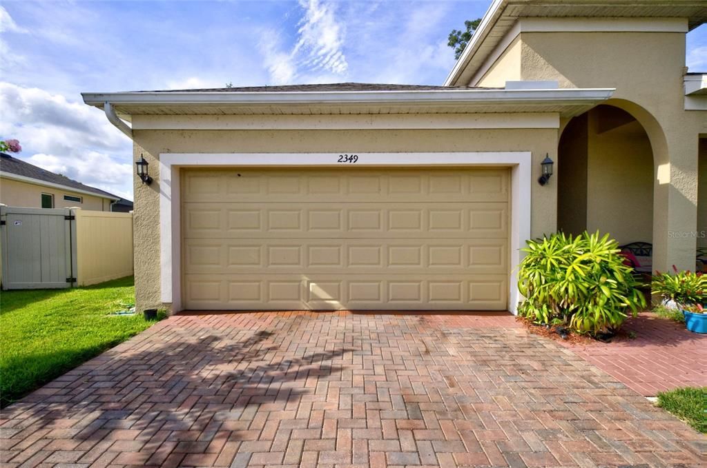 For Sale: $385,000 (3 beds, 2 baths, 2006 Square Feet)
