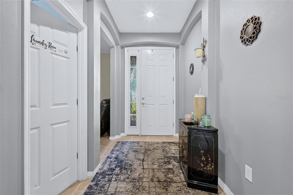 For Sale: $385,000 (3 beds, 2 baths, 2006 Square Feet)