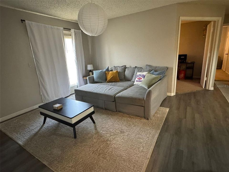 En Renta: $1,500 (2 camas, 1 baños, 810 Pies cuadrados)