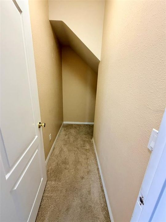 В аренду: $2,695 (4 спален, 3 ванн, 2480 Квадратных фут)