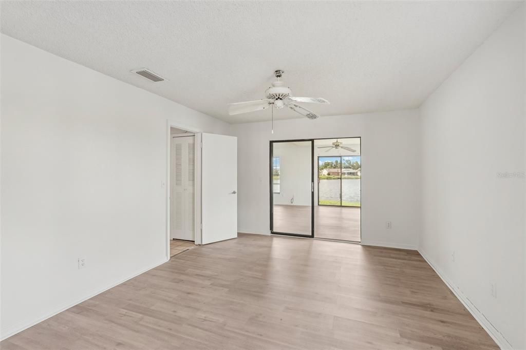 En Venta: $209,900 (2 camas, 2 baños, 1289 Pies cuadrados)