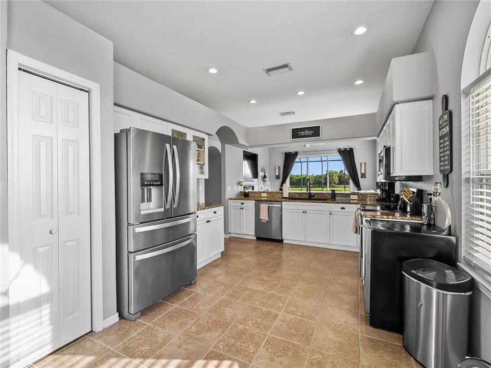 For Sale: $459,000 (4 beds, 2 baths, 2066 Square Feet)