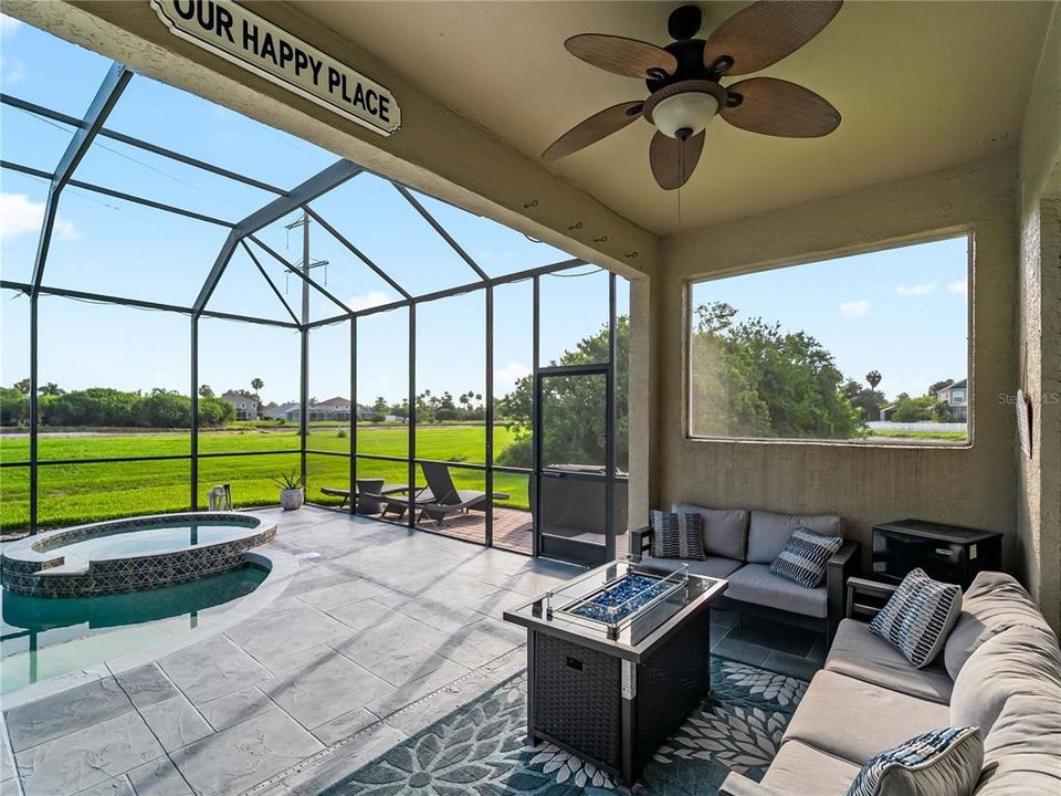 For Sale: $459,000 (4 beds, 2 baths, 2066 Square Feet)