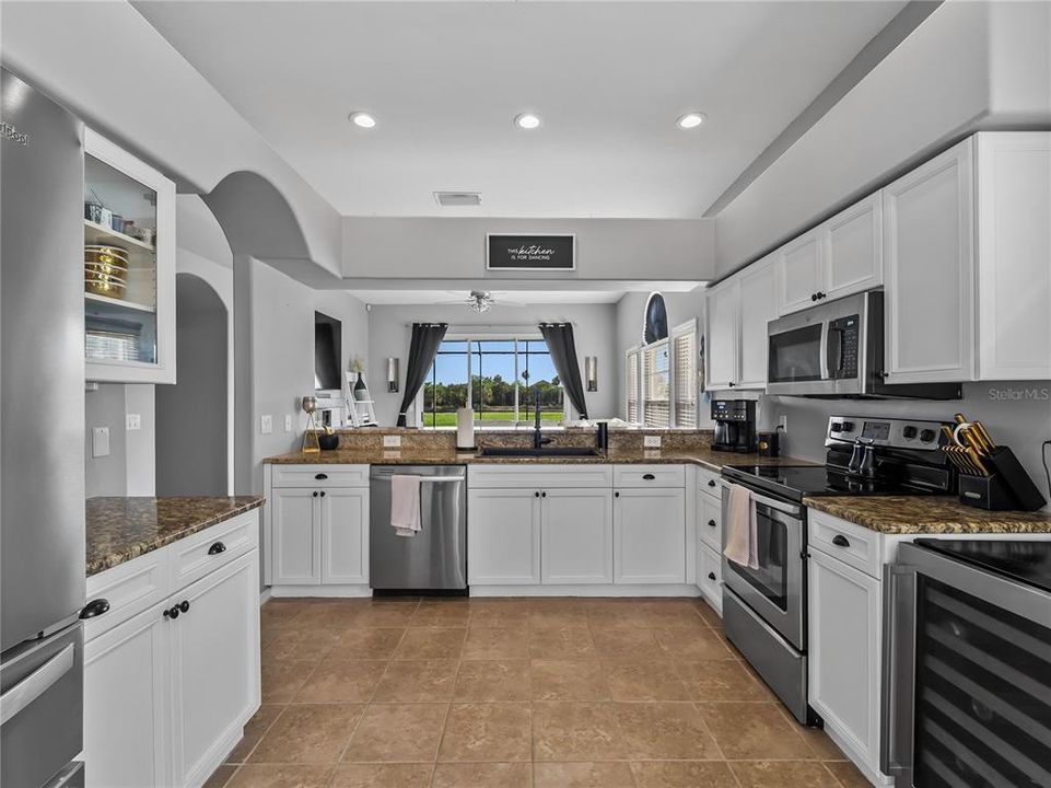 For Sale: $459,000 (4 beds, 2 baths, 2066 Square Feet)