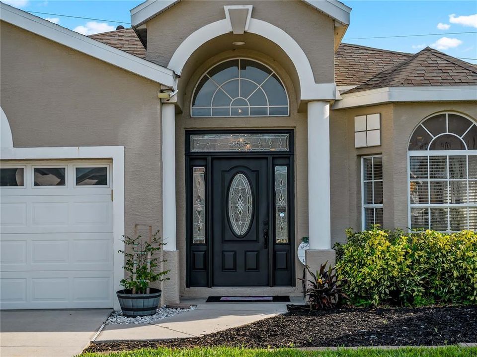 For Sale: $459,000 (4 beds, 2 baths, 2066 Square Feet)