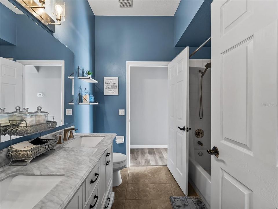 For Sale: $459,000 (4 beds, 2 baths, 2066 Square Feet)