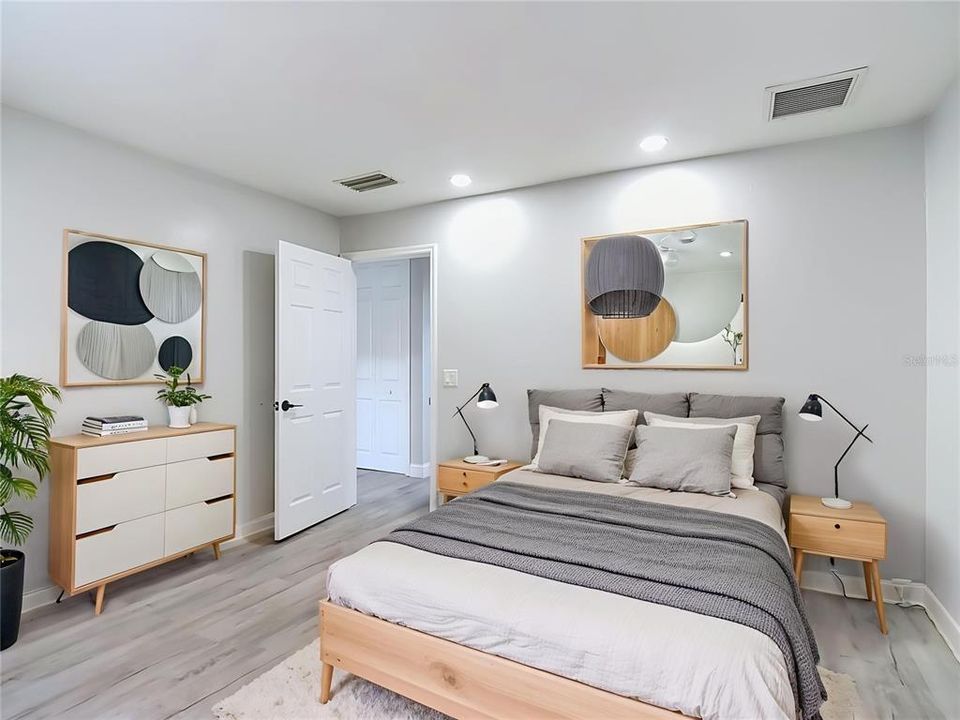 For Sale: $649,000 (3 beds, 2 baths, 1727 Square Feet)
